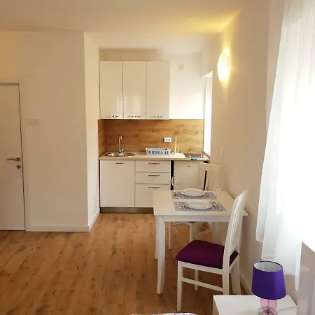 St. Nicola's Apartment *